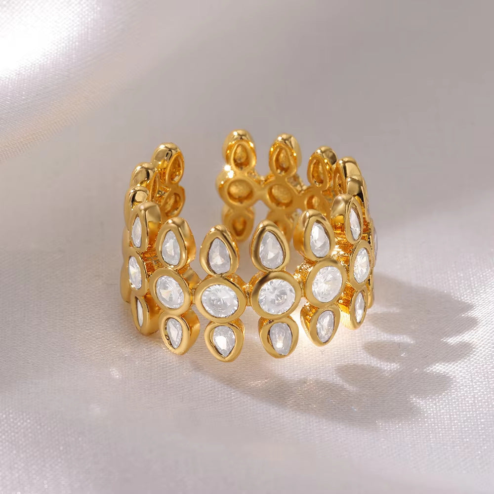 Open-end Zircon Titanium Ring