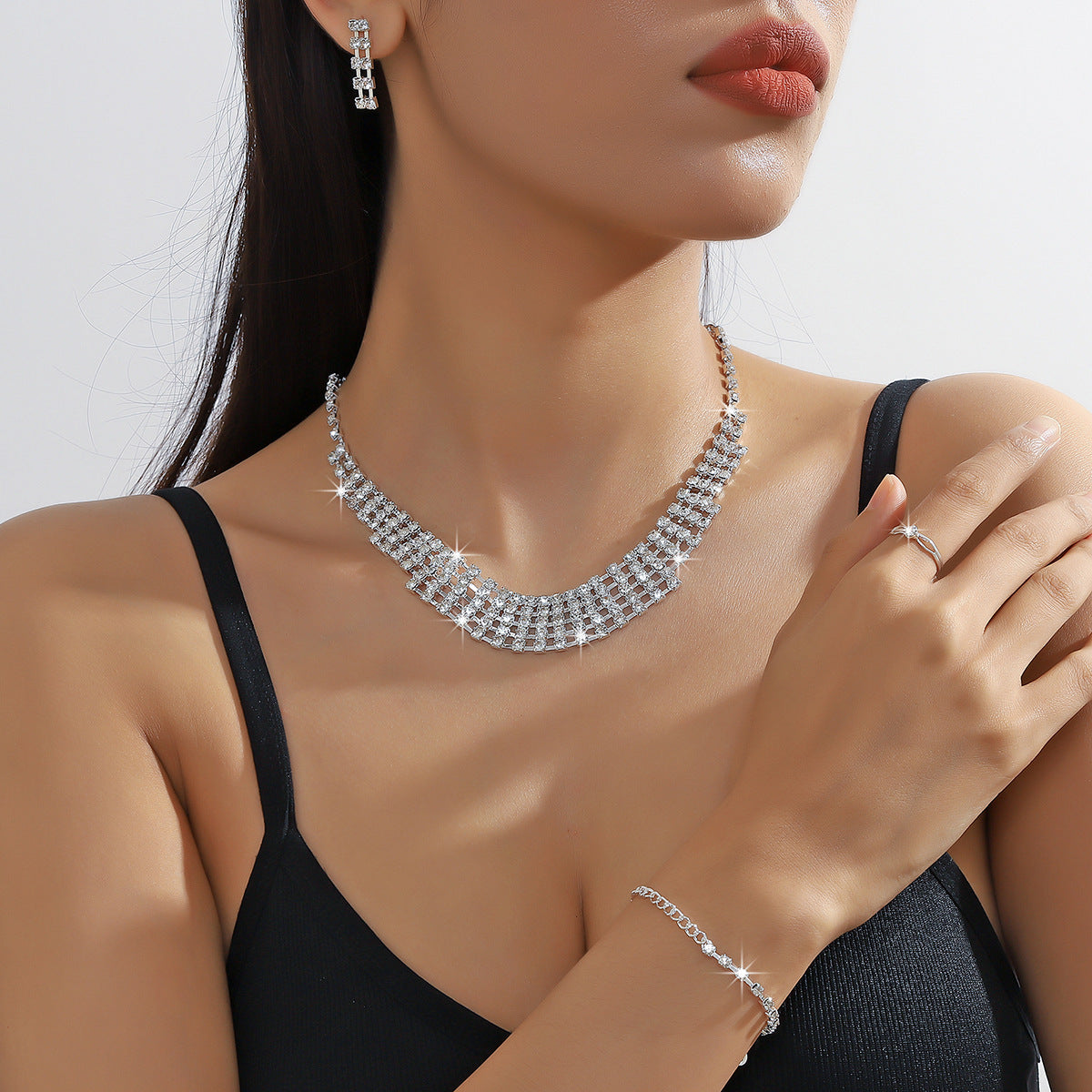 Claw Chain Necklace Bracelet Earrings Four-piece Ring Set