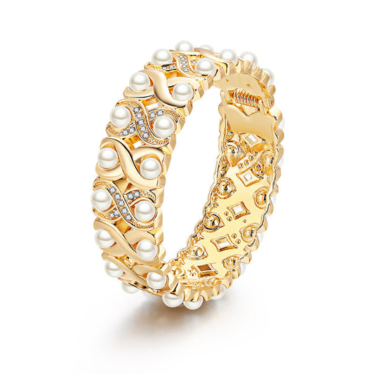 Exquisite Vintage Double Row Pearl Bracelet