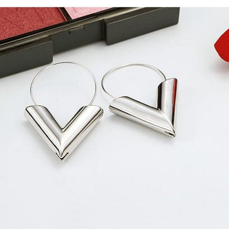 Ornament's Minimalist Triangle Earrings