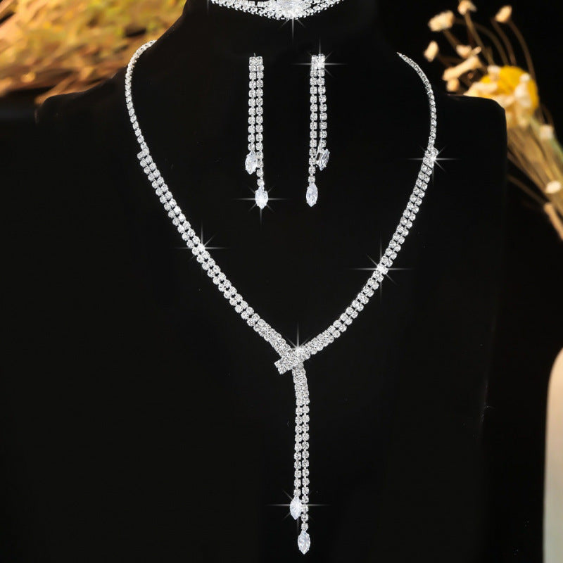 Necklace Earring Bracelet Four-piece Set