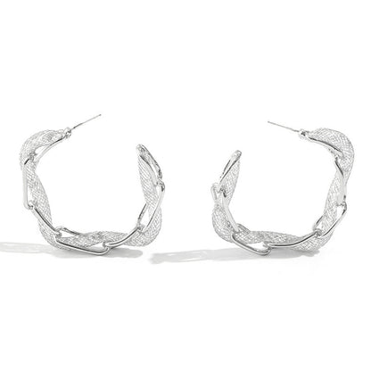Modern Contrast Hoops